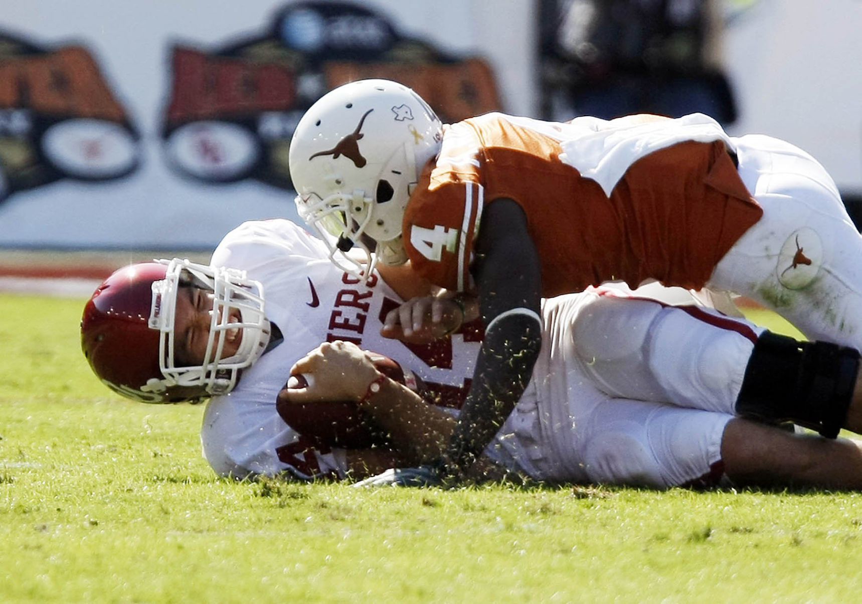 Oct. 17, 2009: No. 3 Texas 16, No. 20 Oklahoma 13